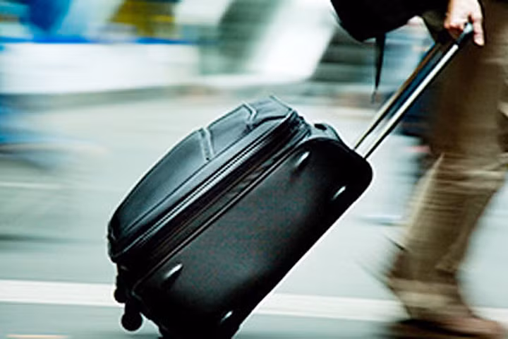 Mẹ tôi nhu nhược hay cha tôi ích kỷ