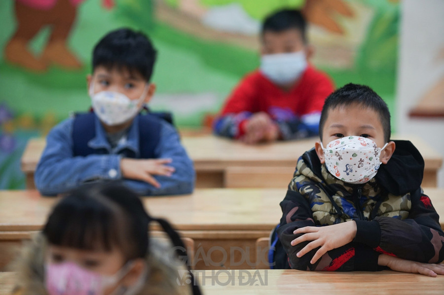 Đồng thời chưa thực hiện lớp bán trú.