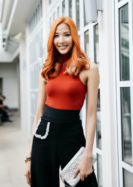 Em gái Angela Phương Trinh nhỏ bé, ngây thơ bên chị gái hơn 1 tuổi - Ảnh 10 Em gai Angela Phuong Trinh nho be, ngay tho ben chi gai hon 1 tuoi - Anh 10
