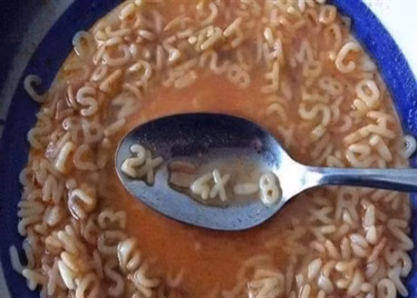 Nhung hinh anh hai huoc nhat trong ngay cua cac thanh do an - Anh 5