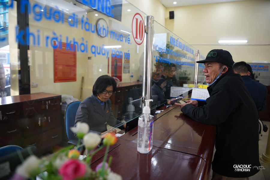 Trong ngày 30 Tết có 14 chuyến tàu đến và 10 đi tại ga Hà Nội. Trong ngày 30 Tết có 14 chuyến tàu đến và 10 đi tại ga Hà Nội.