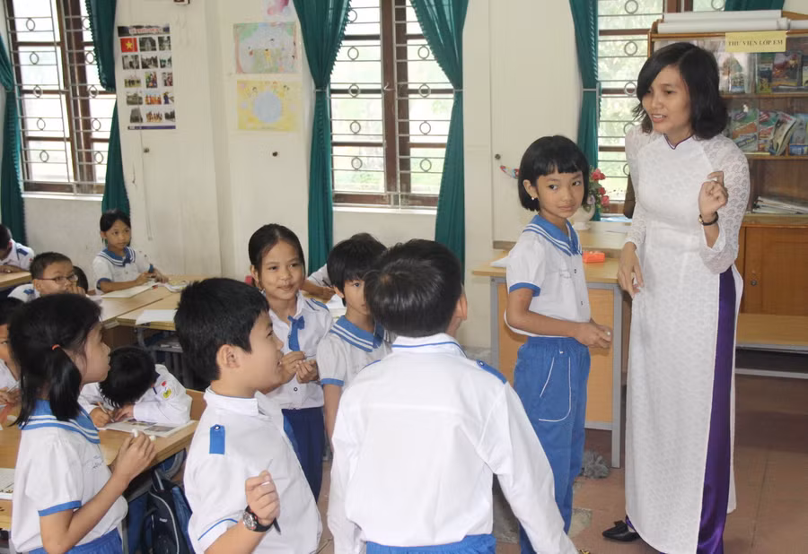 Bồi dưỡng giáo viên góp phần nâng cao chất lượng giáo dục. Ảnh mn họa/Minh Phong