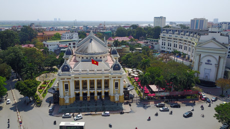 Toàn cảnh Nhà hát lớn Hà Nội trước thông tin trở thành công viên mở - Ảnh 5 Toan canh Nha hat lon Ha Noi truoc thong tin tro thanh cong vien mo - Anh 5