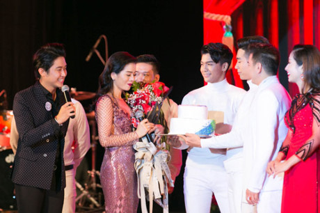 Mr Đàm xin Mr Dam xin