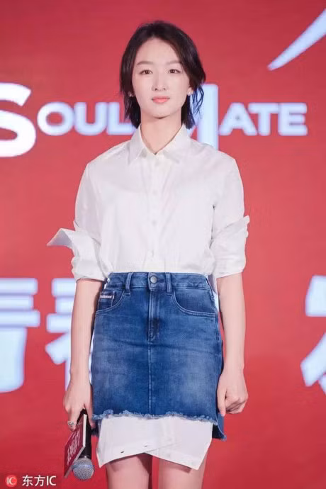 Sao the gioi chuong mot dong thung so mi de lo vat ao - Anh 8