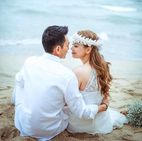 Ca si Thanh Thao dang anh cuoi voi ban trai Viet kieu - Anh 1