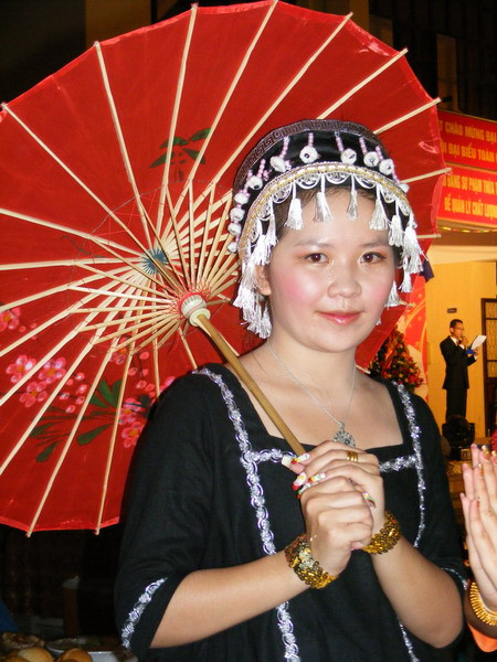Tưng bừng tết Lào trên đất Việt ảnh 3 Tưng bừng tết Lào trên đất Việt ảnh 3