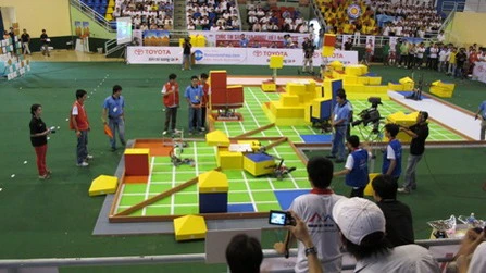 Khởi tranh vòng loại Robocon 2010 khu vực Miền Bắc