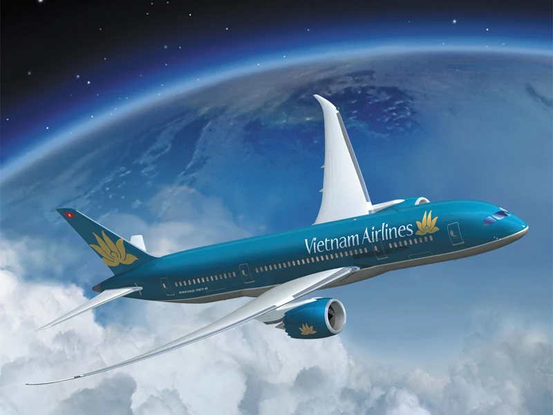 Vietnam Airlines đưa 3.000 khách thoát vùng núi lửa