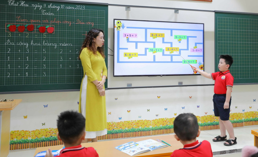 Một tiết học của Trường tiểu học Kim Đồng (quận Ba Đình, Hà Nội).