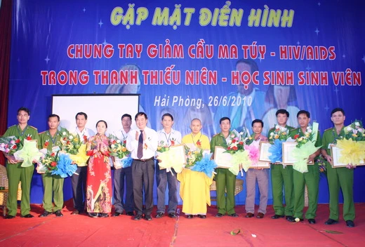 Chung tay đẩy lùi ma tuý ra khỏi đời sống, học đường