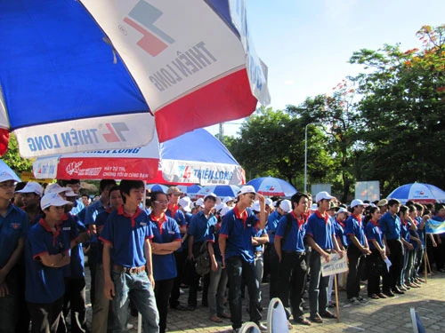 Thừa Thiên - Huế ra quân &quot;Tiếp sức mùa thi&quot; năm 2010