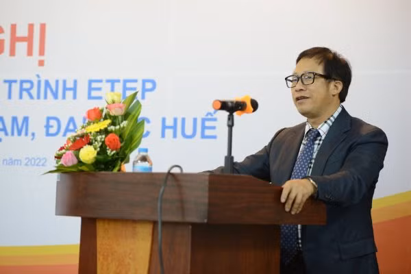 PGS.TS Lê Anh Phương phát biểu tại hội nghị.