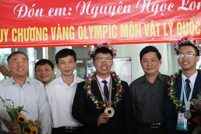 Các đội tuyển dự thi Olympic quốc tế đều đạt thành tích cao