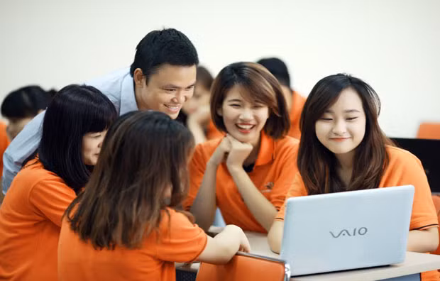 Tân sinh viên cần trang bị cho mình kỹ năng sống để thích ứng với môi trường học tập và cuộc sống mới. Ảnh minh họa