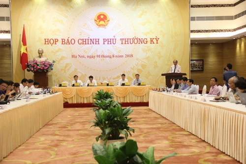 Toàn cảnh buổi họp báo