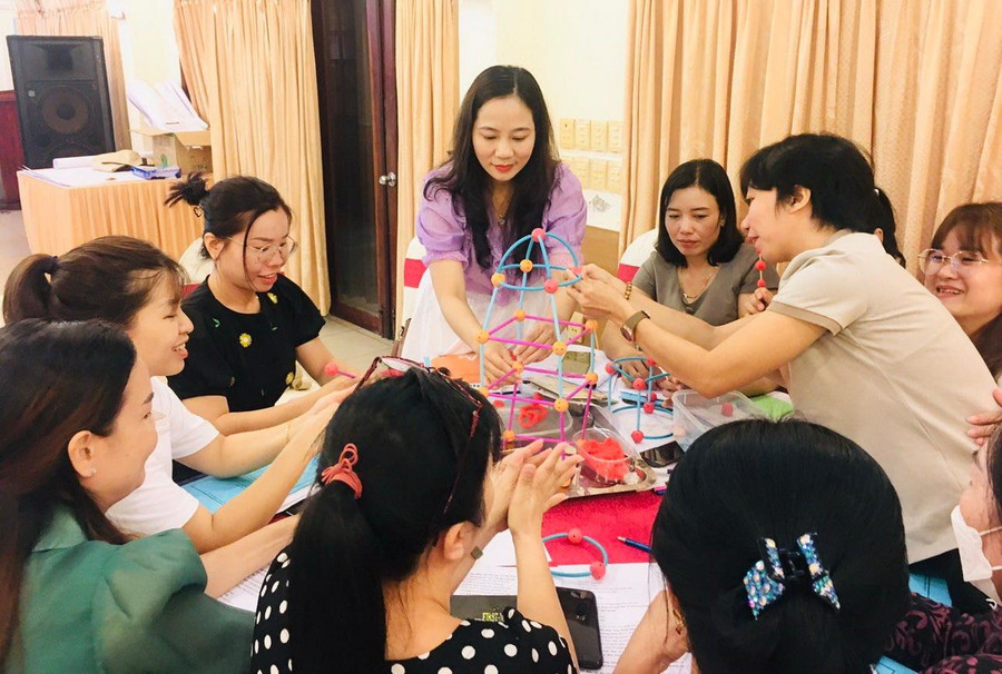 Giáo viên, cán bộ quản lý cốt cán mầm non tham gia Khóa tập huấn, bồi dưỡng do Bộ GD&amp;ĐT tổ chức.