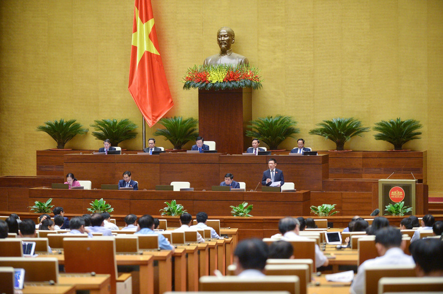 Toàn cảnh phiên làm việc chiều 1/6. Toàn cảnh phiên làm việc chiều 1/6.