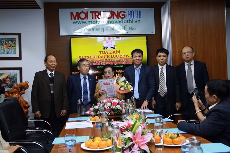 Quang cảnh buổi tọa đàm