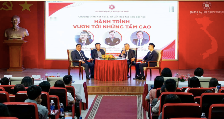 Chương trình Kết nối và Tư vấn đào tạo sau đại học “Hành trình vươn tới những tầm cao”.