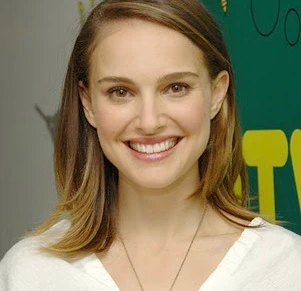 Natalie Portman trợ giúp giáo dục trẻ em gái ở Kenya