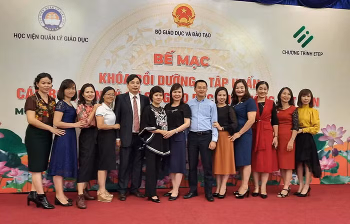 Khóa bồi dưỡng trực tiếp 3 ngày đã diễn ra thành công.