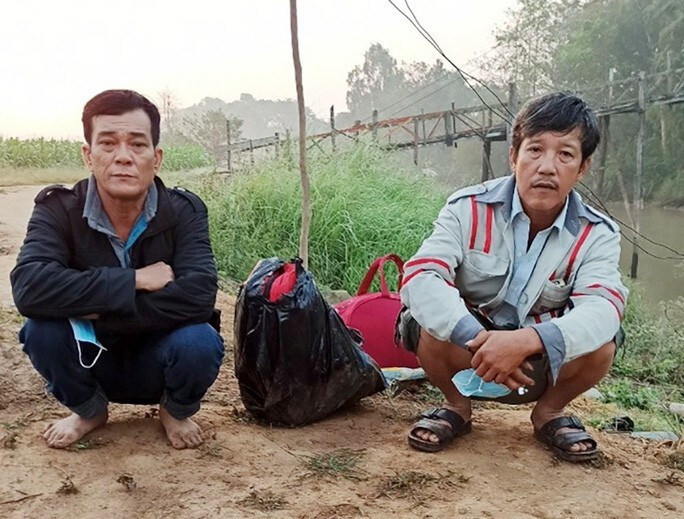 Phát hiện 2 người nhập cảnh trái phép, trốn cách ly về quê ăn Tết