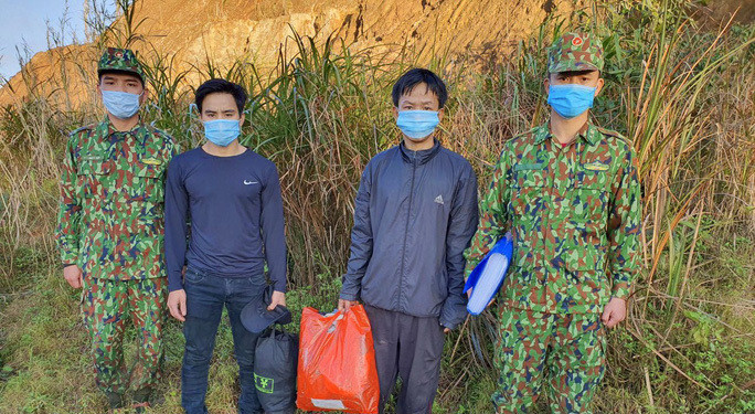 Phát hiện 2 trường hợp vượt biên trái phép từ Lào về Việt Nam