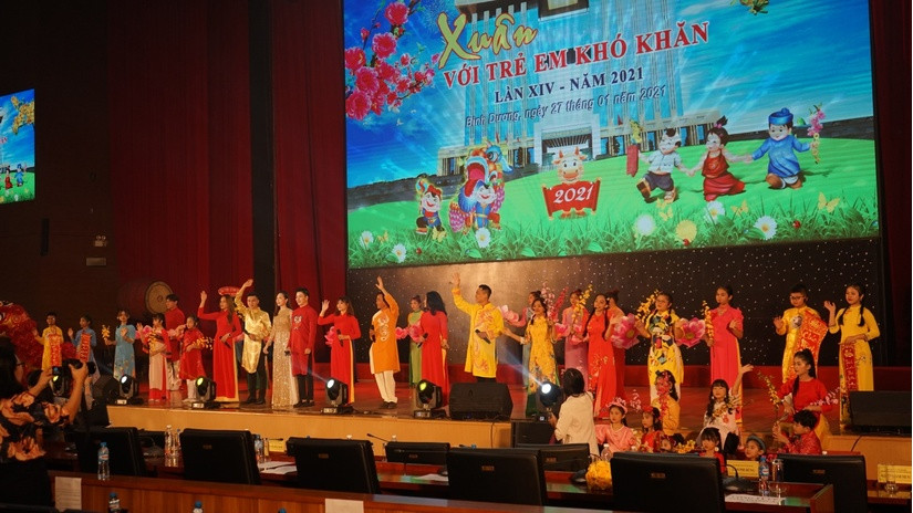 Tân Hiệp Phát chung tay mang Xuân yêu thương đến hàng ngàn trẻ em khó khăn tỉnh Bình Dương