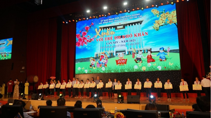 Tân Hiệp Phát chung tay mang Xuân yêu thương đến hàng ngàn trẻ em khó khăn tỉnh Bình Dương