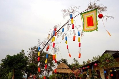 Dựng cây nêu ngàyTết, 3 người bị điện giật thương vong