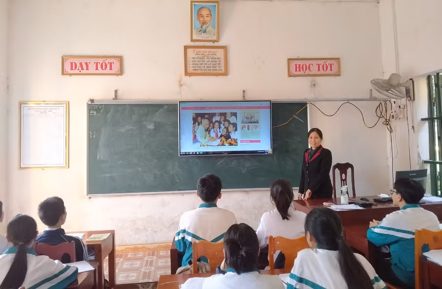 Mõi giờ học với cô giáo luôn được học sinh mong chờ