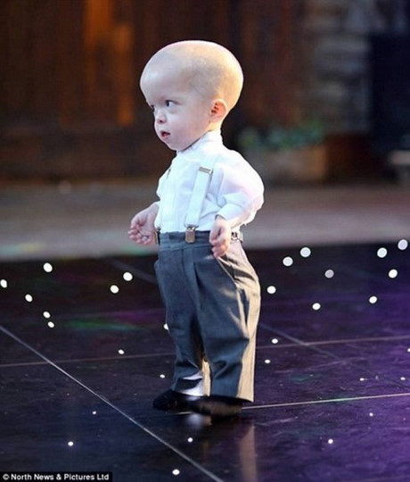 Cam dong dam cuoi co tich cua nhung cap doi di thuong - Anh 4