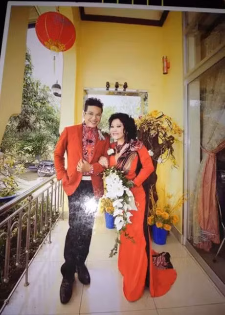 Nhung dam cuoi nghe thuat gay on ao cua MC Thanh Bach - Anh 14