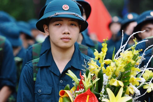 Học hết lớp 8, công dân có thể được tuyển chọn và gọi nhập ngũ