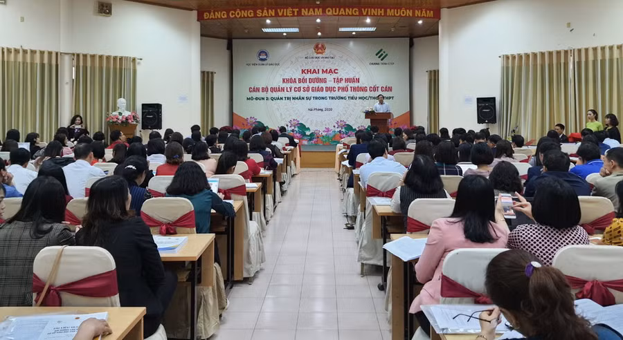 Toàn cảnh buổi khai mạc