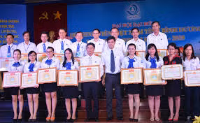 Hội SV Việt Nam tỉnh Bình Dương nhận Bằng khen của Thủ tướng