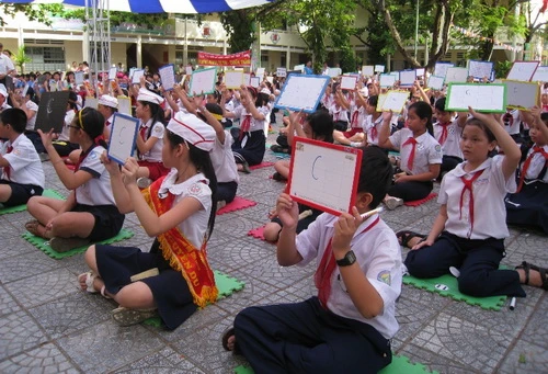 30.000 HS hào hứng với cuộc thi tiết kiệm, an toàn điện