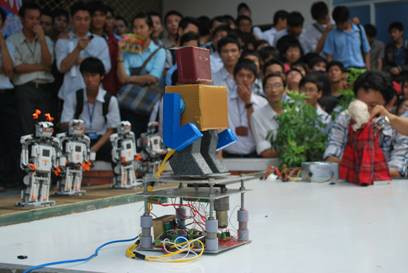 SV thi robot dancing SV thi robot dancing