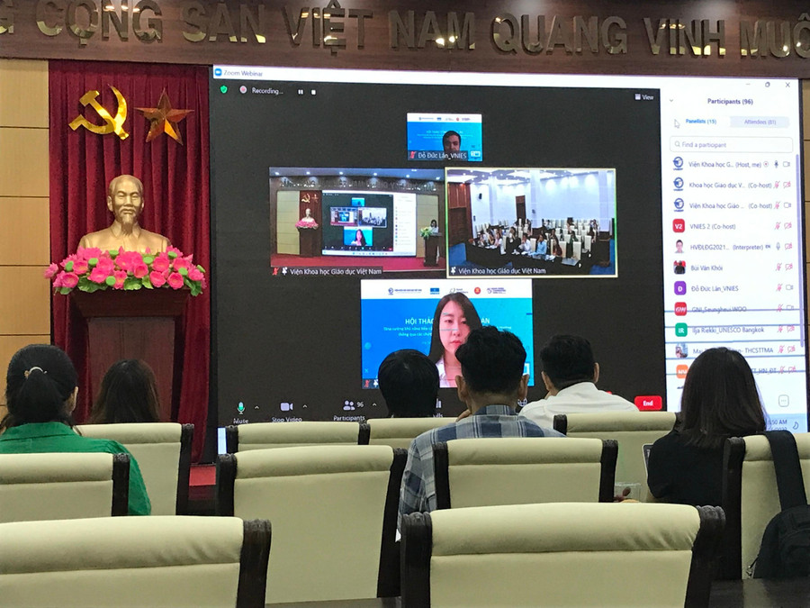 Các đại biểu tham dự và phát biểu trực tuyến