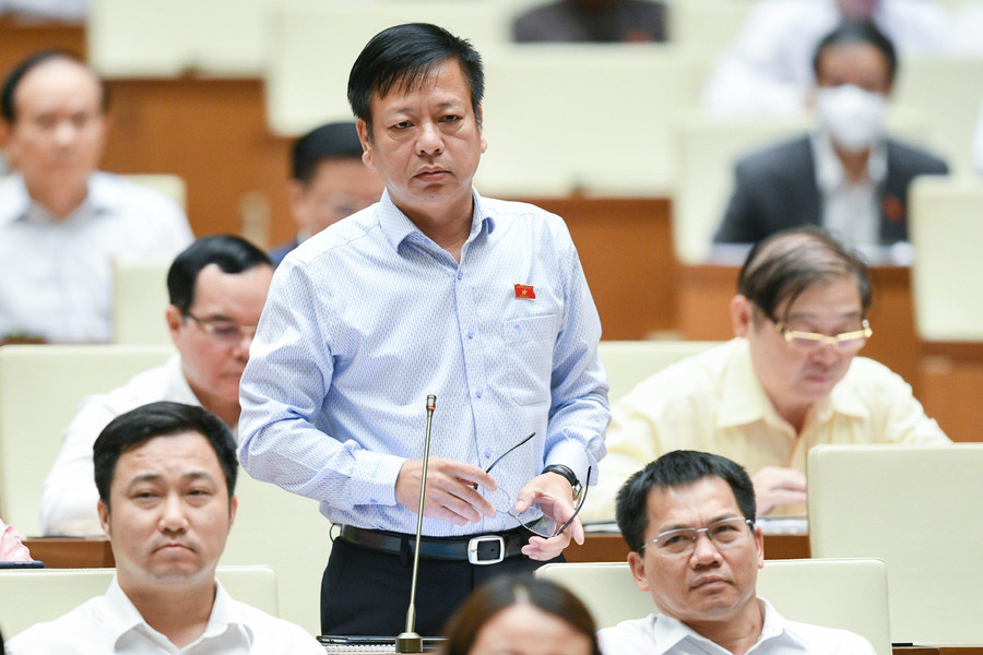 Đại biểu Nguyễn Trường Giang - Đoàn ĐBQH tỉnh Đắk Nông. Đại biểu Nguyễn Trường Giang - Đoàn ĐBQH tỉnh Đắk Nông.