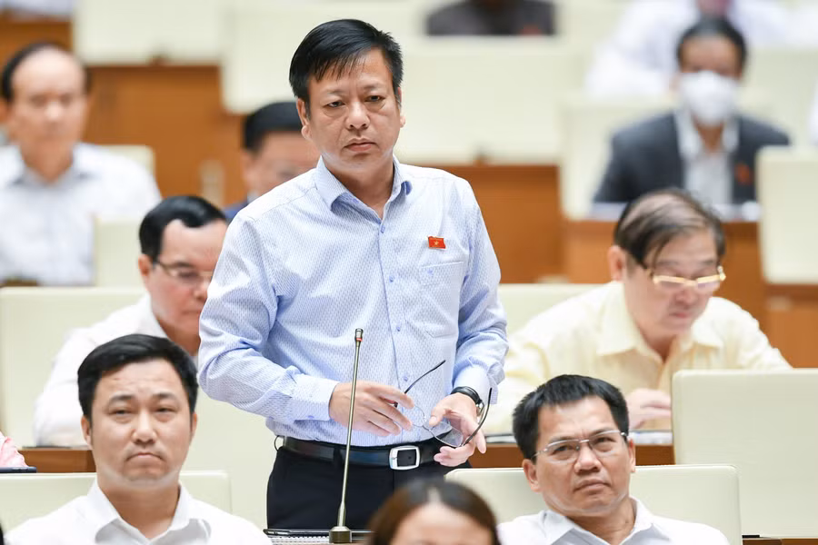 Đại biểu Nguyễn Trường Giang - Đoàn ĐBQH tỉnh Đắk Nông.