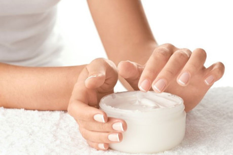 Cách chăm sóc da nhờn bất chấp nắng nóng - Ảnh 3 Cach cham soc da nhon bat chap nang nong - Anh 3