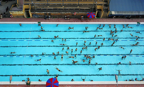 Nước bể bơi thường bị nhiễm khuẩn như thế nào? - Ảnh 10 Nuoc be boi thuong bi nhiem khuan nhu the nao? - Anh 10