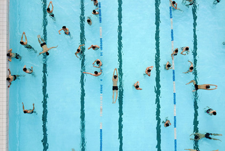 Nước bể bơi thường bị nhiễm khuẩn như thế nào? - Ảnh 12 Nuoc be boi thuong bi nhiem khuan nhu the nao? - Anh 12