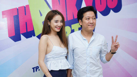 Nhã Phương phơi phới nét xuân với váy áo trễ nải - Ảnh 5 Nha Phuong phoi phoi net xuan voi vay ao tre nai - Anh 5