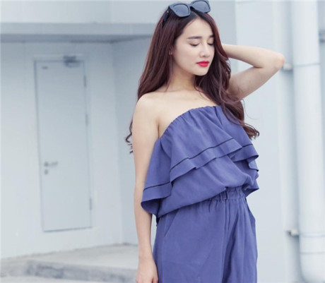 Nhã Phương phơi phới nét xuân với váy áo trễ nải - Ảnh 10 Nha Phuong phoi phoi net xuan voi vay ao tre nai - Anh 10