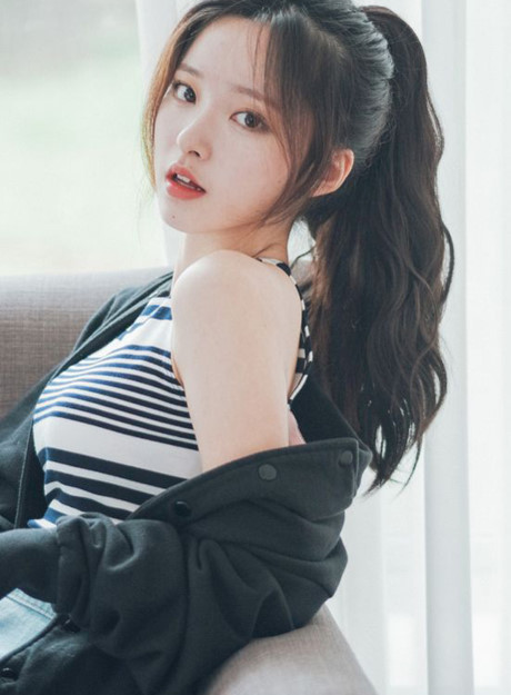 Hot girl Hàn xinh như mộng đắt show chụp hình - Ảnh 6 Hot girl Han xinh nhu mong dat show chup hinh - Anh 6