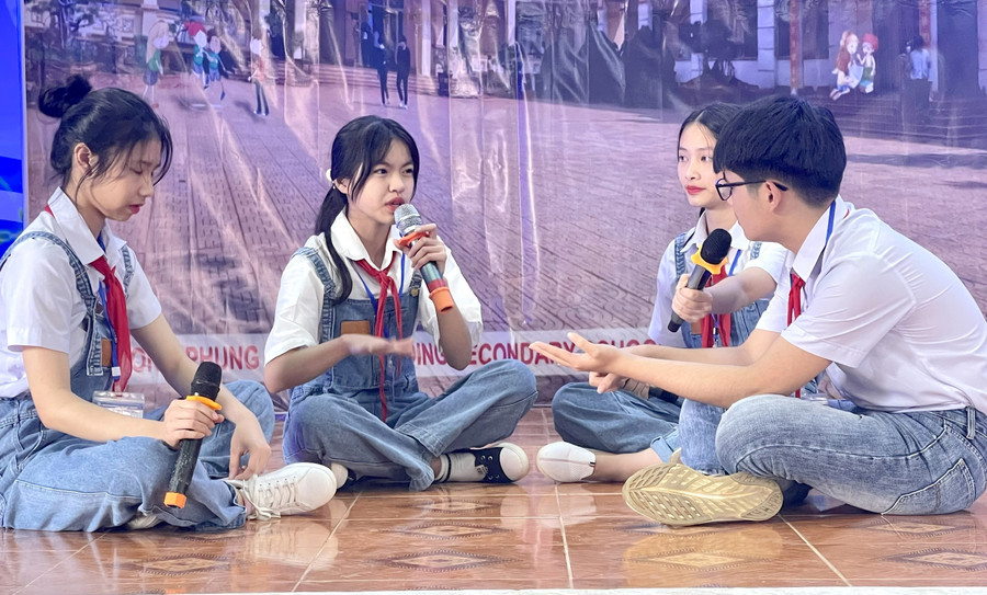 Phần thi năng khiếu thể hiện qua tiểu phẩm.