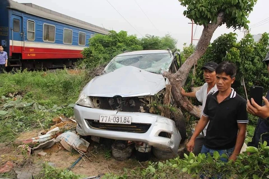 Hiện trường vụ tai nạn đường sắt tại Phú Yên.